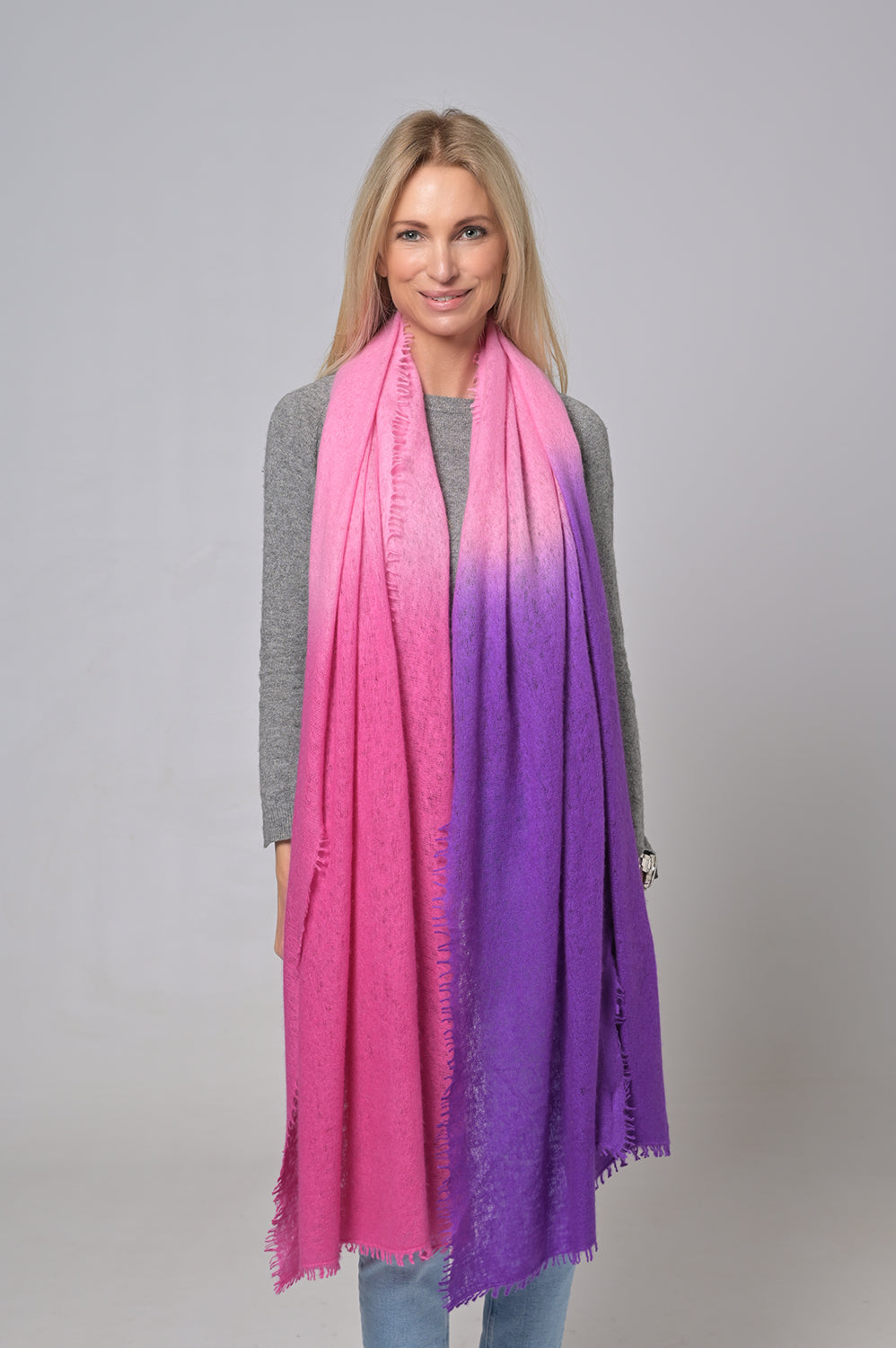 Cashmere Schal Tabita-cs mit Farverlauf in Bubblegum