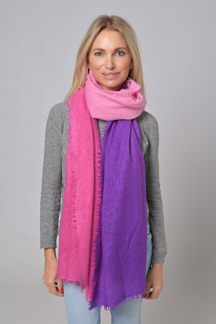 Cashmere Schal Tabita-cs mit Farverlauf in Bubblegum